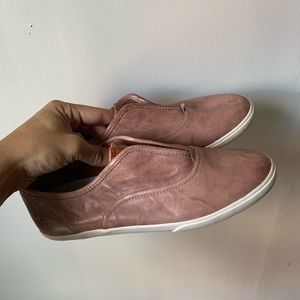 Frye Maya Slip-On Sneaker / Size 10